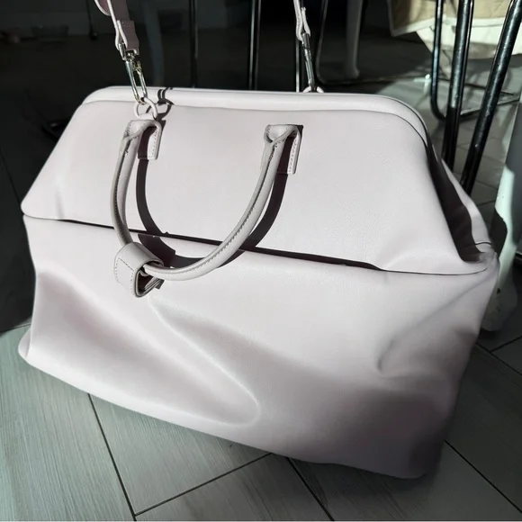 BEIS Wicked Weekender Travel Bag in Pink - Picture 11 of 13